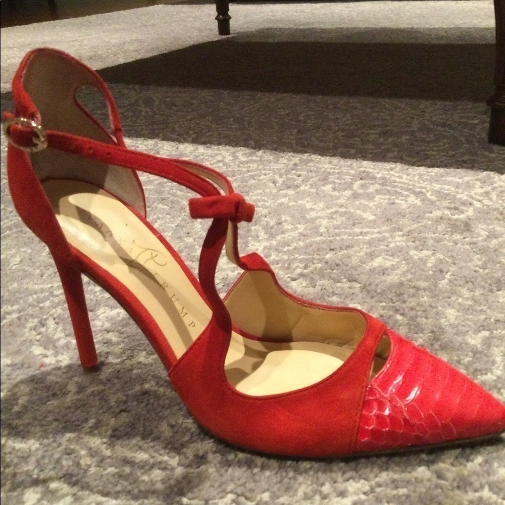 COPY - Ivanka Trump Red is Best heels size 6